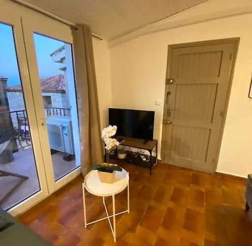 T3 Avec Terrasse Au Coeur De Portovecchio Apartmán