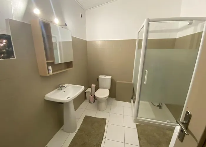 Apartmán T3 Avec Terrasse Au Coeur De Portovecchio *