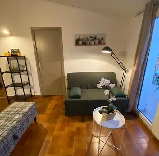 Appartement T3 Avec Terrasse Au Cœur De Portovecchio *